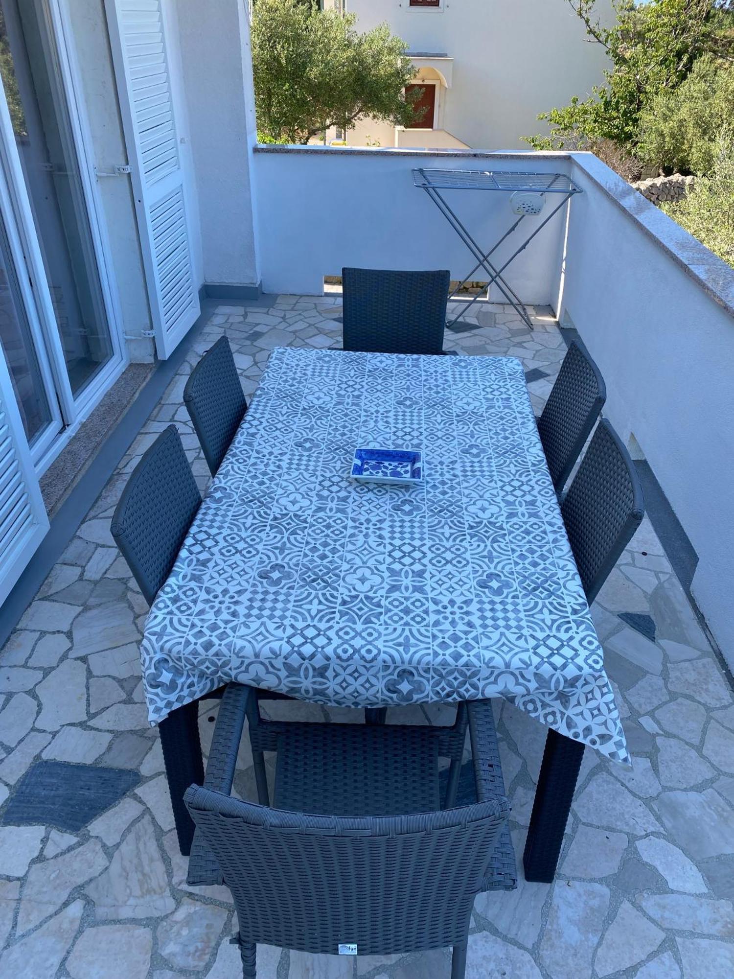Apartment Lucia Punat Εξωτερικό φωτογραφία